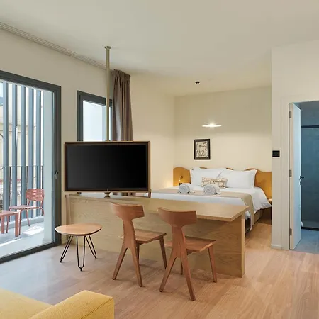 Alinea Market Agora Square 4* Limassol