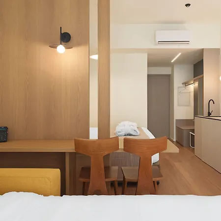 Alinea Market Agora Square Aparthotel 4*