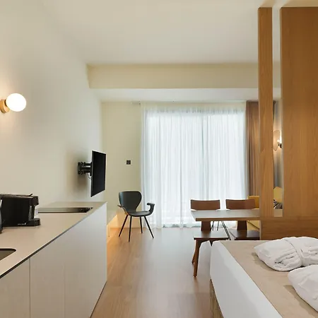 Alinea Market Agora Square Ξενοδοχείο με διαμερίσματα 4*