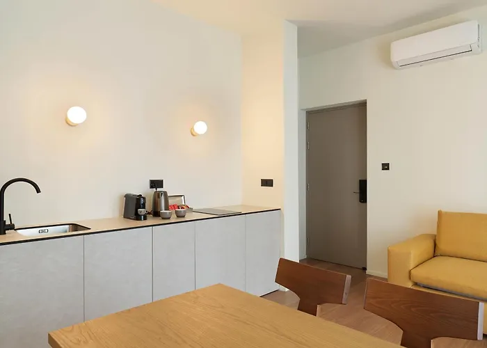 Alinea Market Agora Square 아파트호텔