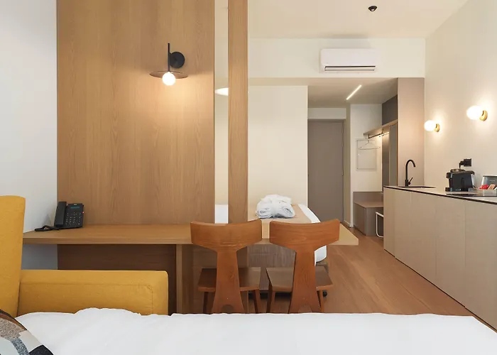 Alinea Market Agora Square 아파트호텔 4*