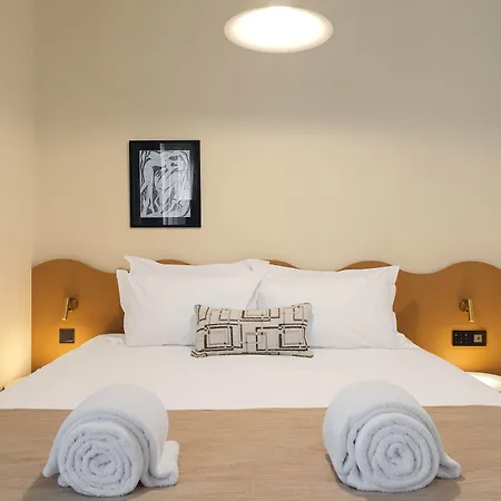 Alinea Market Agora Square 4* Limassol